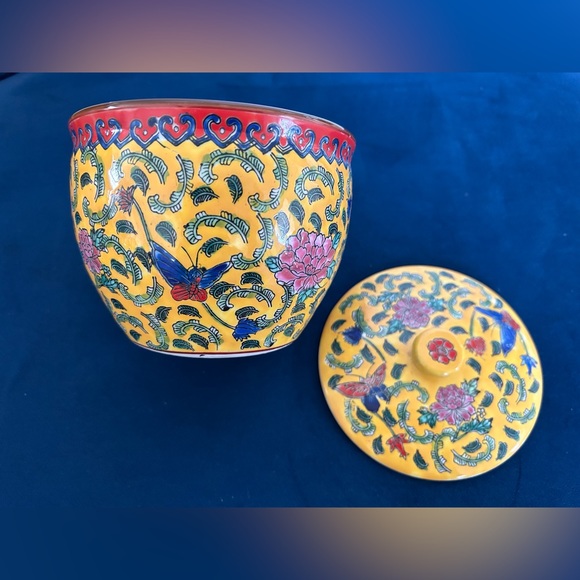 Vintage Chinese Butterfly Porcelain Yellow Bowl Jar 5'' | Marking - Picture 4 of 6
